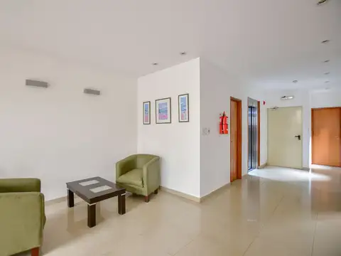 Depto Tipo Casa en Venta 28 años