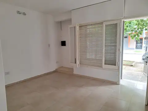 Casa en Alquiler en Resistencia, $ 850.000