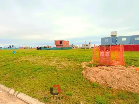 Terreno en Venta 26  mts Fondo