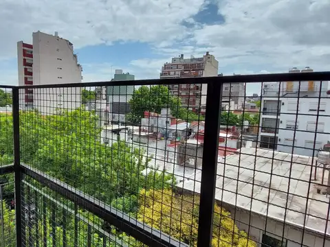 Felipe Vallese 3900, Piso 4