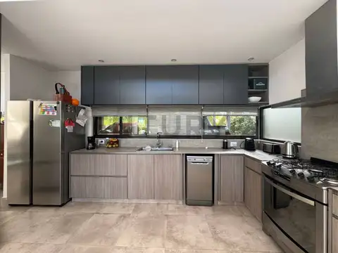 vieytes 100