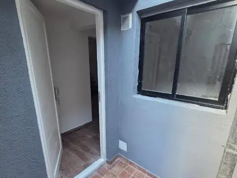 Depto Tipo Casa en Venta al Este