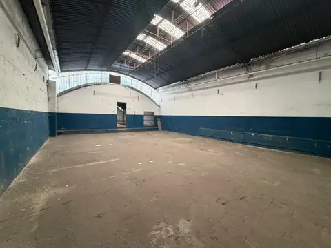 Galpon en alquiler en Lanús Oeste