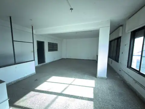 Galpon en Alquiler 56 años