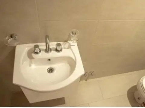 Depto Tipo Casa en Alquiler de 1 dormitorio