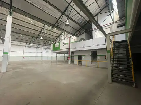 Galpon en Venta en Mataderos, USD 1.500.000