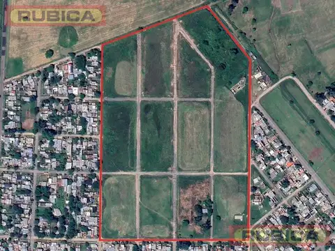Lotes en barrio Distrito + Astolfi
