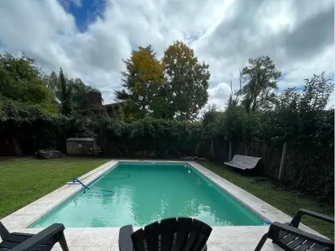 Casa En Alquiler Temporal  En Mapuche con pileta