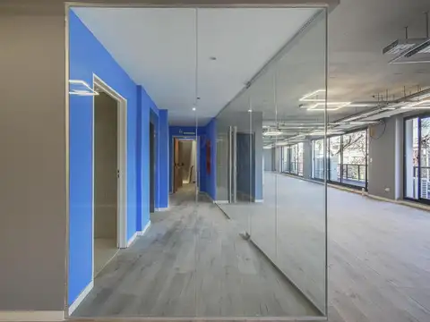 Oficina en Alquiler al Norte