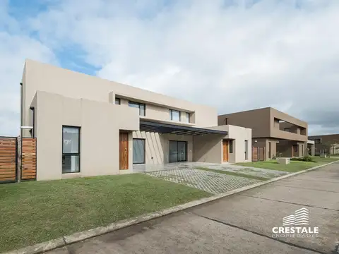 Venta / Permuta - Casa 2 dormitorios a estrenar con galería y parrillero - Don Mateo, Funes.