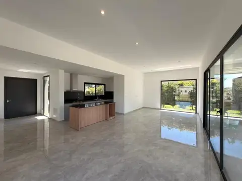 Casa en Venta en La Concepcion, USD 340.000