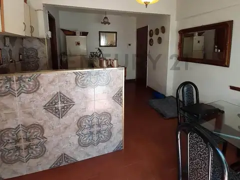 Departamento 2 ambientes con 1 baño