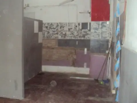 Local en Alquiler en Ramos Mejía Sur, $ 700.000