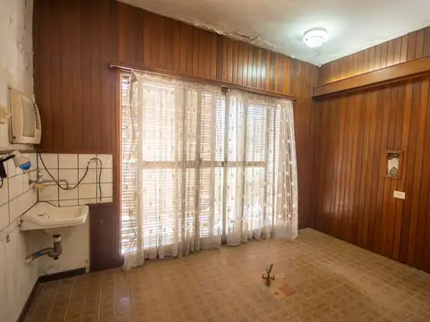 Depto Tipo Casa en Venta en Tigre Centro, USD 98.000