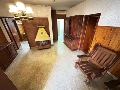 Casa en Venta en Temperley, USD 95.000