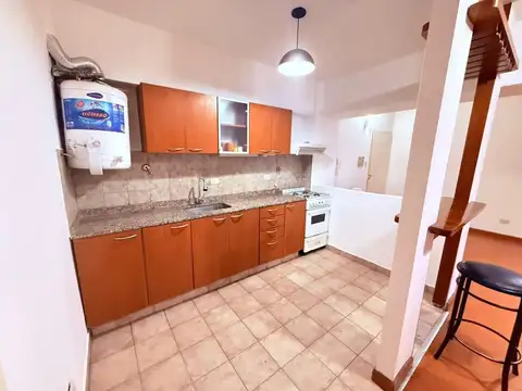 Departamento en Alquiler con 1 cocheras