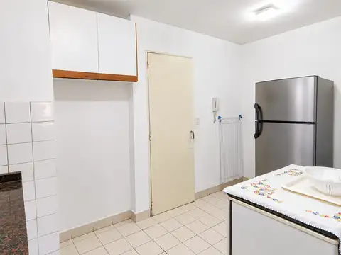 Departamento 5 ambientes con 1 baño