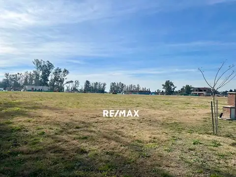 Terreno en Venta en Pilar Del Este, USD 22.000