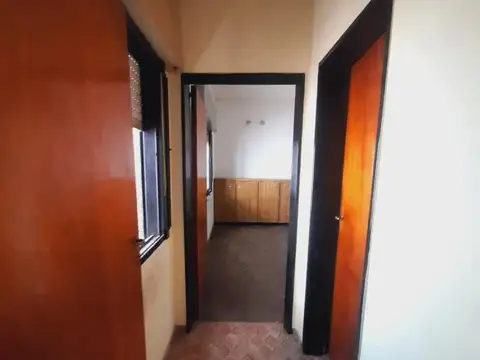 Galpon en Alquiler en Lomas Del Mirador, $ 1.100.000