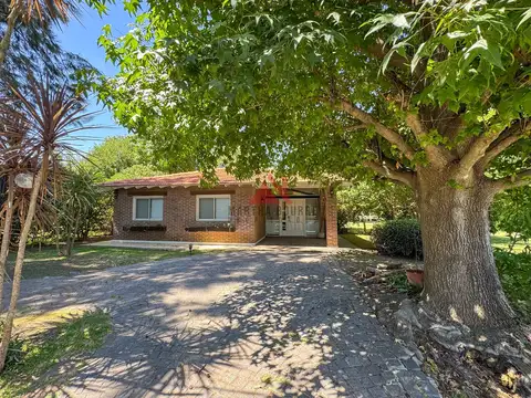 Casa  en Venta en Larena Country Club, Pilar, G.B.A. Zona Norte