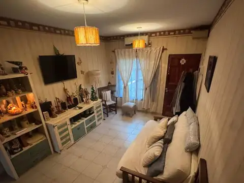 Depto Tipo Casa en Venta de 2 dormitorios