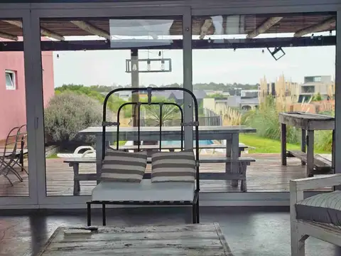 Casa en Venta en Barrio Ecuestre, USD 165.000