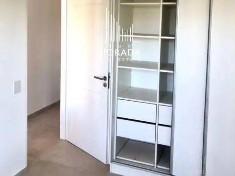Casa en Alquiler de 3 dormitorios