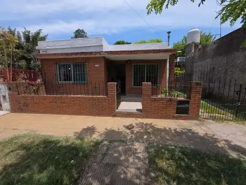 CASA 3 AMB WILLIAM MORRIS HURLINGHAM LOTE PROPIO