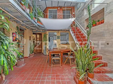 Depto Tipo Casa en Venta de 4 ambientes