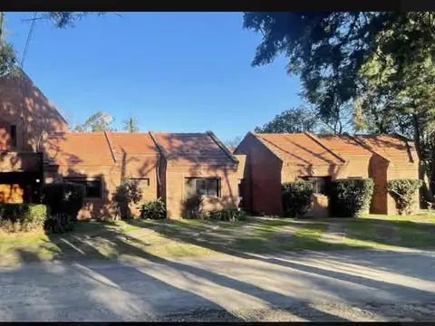 Casa en alquiler anual o temporal barrio El Jaguel Pilar