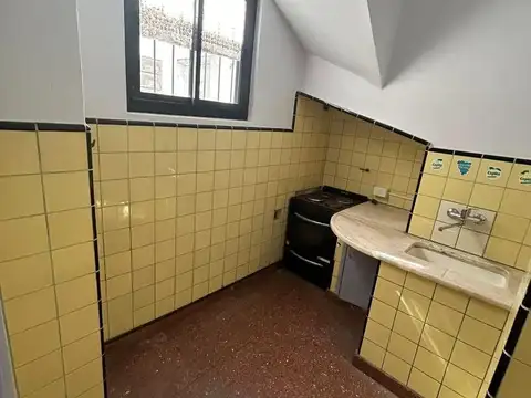 Depto Tipo Casa en Venta con 1 cocheras