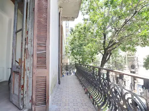 Depto Tipo Casa 4 ambientes con 2 baños