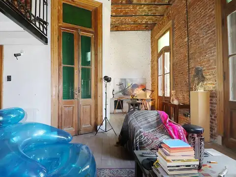 Depto Tipo Casa 4 ambientes con 2 baños