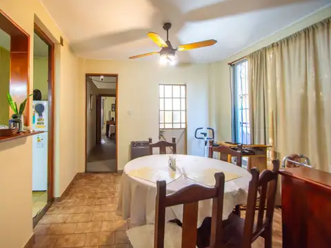Depto Tipo Casa 4 ambientes con 1 baño