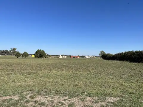 Terreno en venta con vista al golf en El Espinillo Golf Club de Carlos Keen