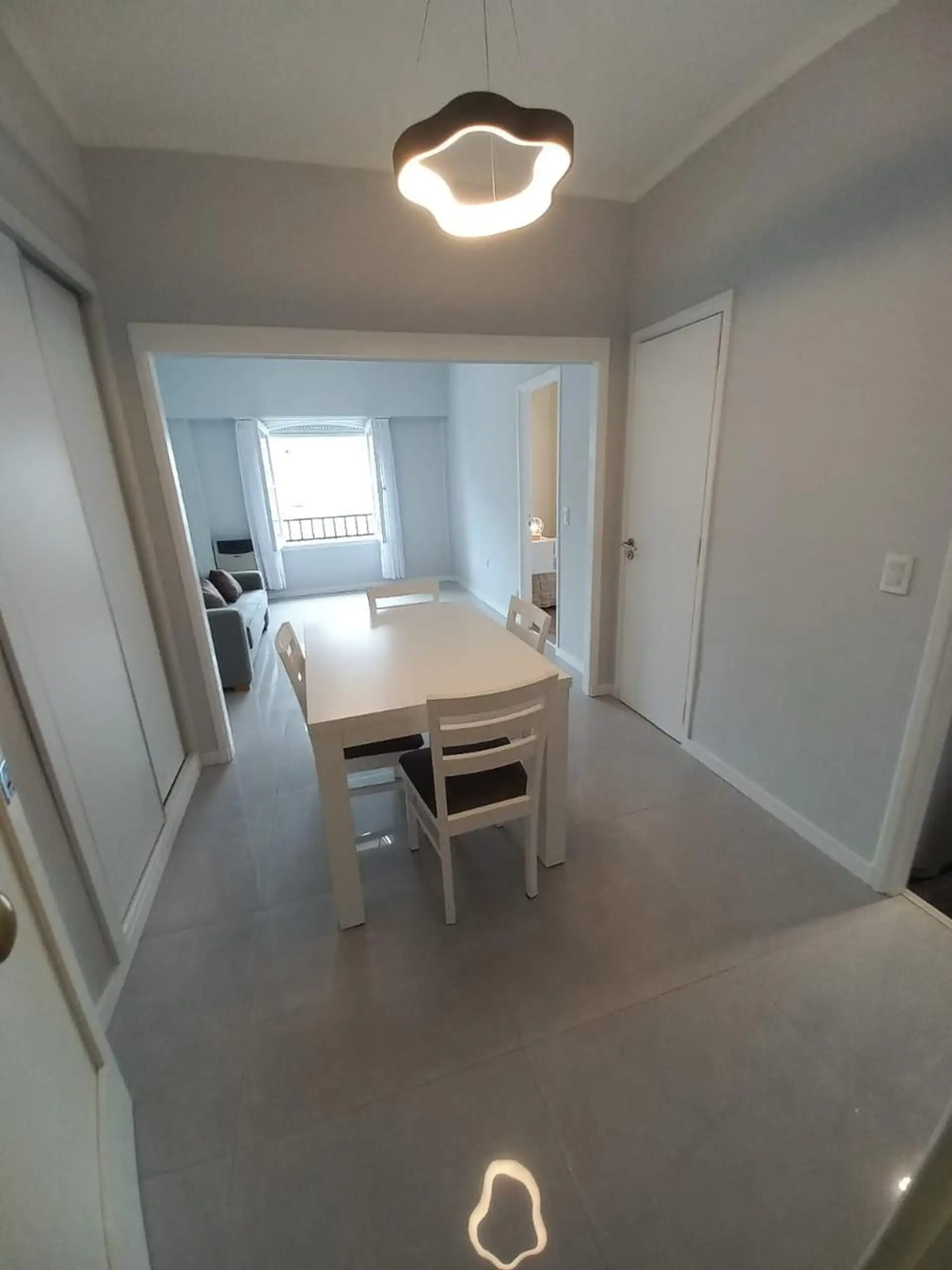 Departamento 2 amb a la calle