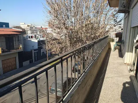 Departamento 4 ambientes con 1 baño