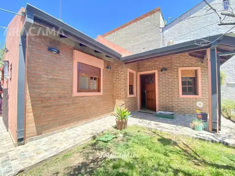 Libertad  al 4700