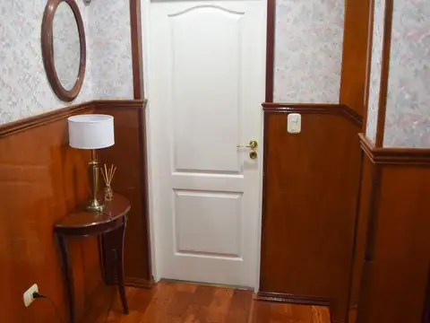 IMPECABLE CHALET ESCUCHA OFERTAS  