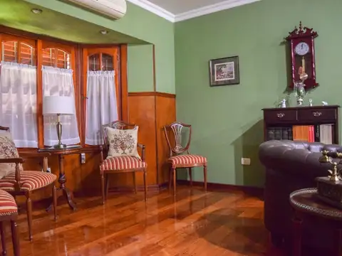 Casa en Venta en Lomas de Zamora, USD 324.000