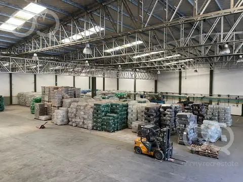 NAVE INDUSTRIAL ZONA VALENTIN ALSINA LANUS