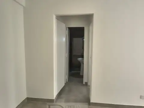 DEPARTAMENTO de 2 ambientes en ALQUILER. REFACCIONADO TOTALMENTE A NUEVO