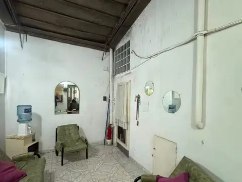 VENTA PH TRES AMBIENTES PATIO TECHADO RAMOS MEJIA