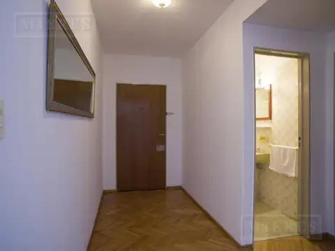 Departamento en Alquiler con 2 cocheras