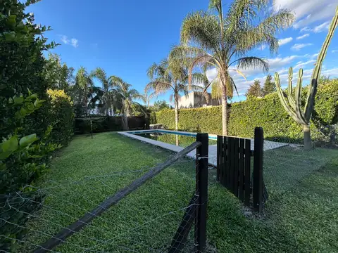 Venta Casa Tres Dormitorios Funes