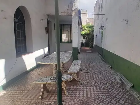 LOTE PROPIO COCHERA PATIO Y PARQUE