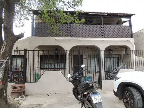 Venta Casa multifamiliar deposito El Talar TIGRE