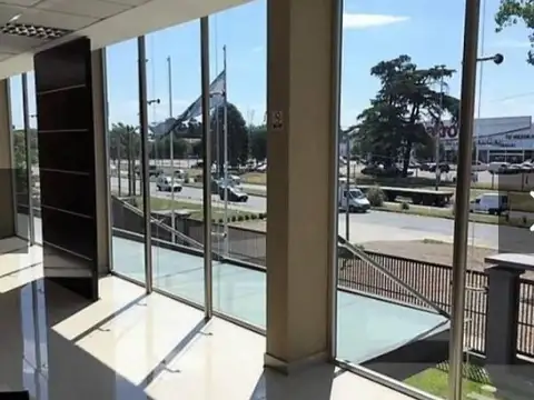 Galpon en Venta en Lomas de Zamora, USD 1.600.000