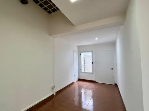 Depto Tipo Casa 3 ambientes con 2 baños