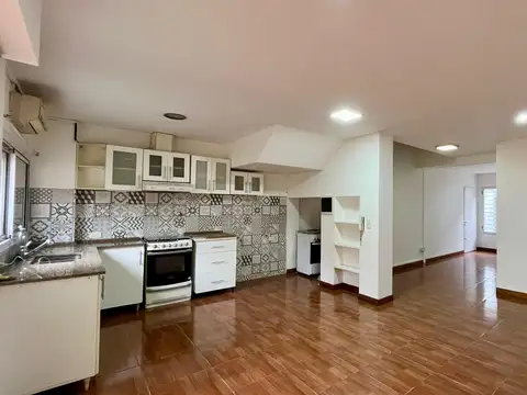 Depto Tipo Casa en Alquiler 2 años